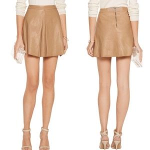 ALICE + OLIVIA RUSSO LEATHER INVERTED PLEAT SKIRT